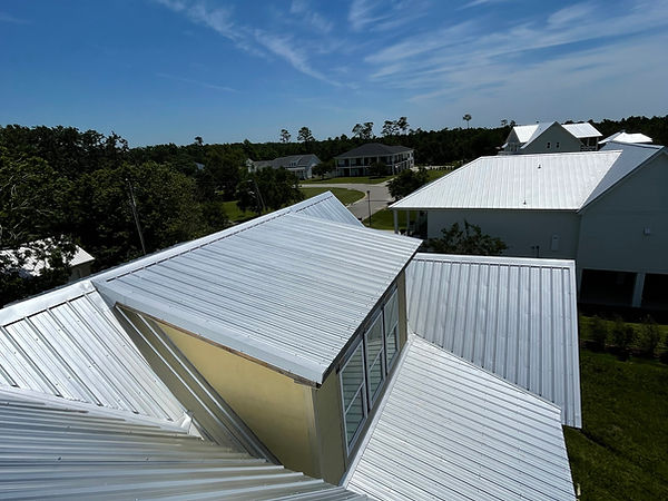 Metal roof installed by GD Construction in Gulfport MS